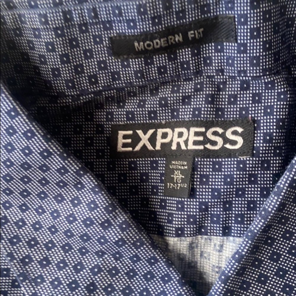 Dress shirt - Picture 2 of 2